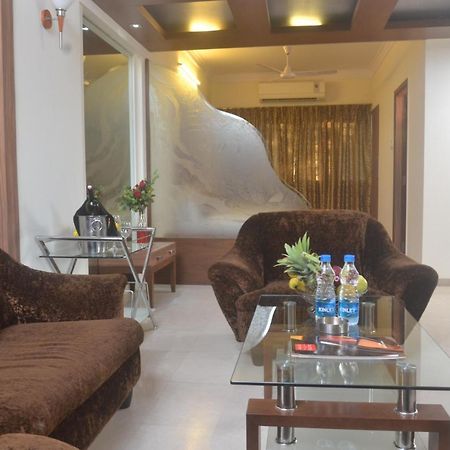 Hotel Plaza Bombay Extérieur photo
