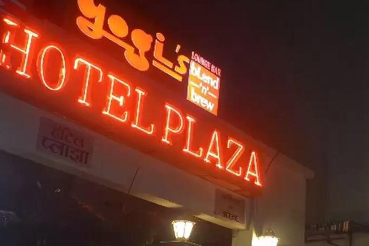 Hotel Plaza Bombay Extérieur photo