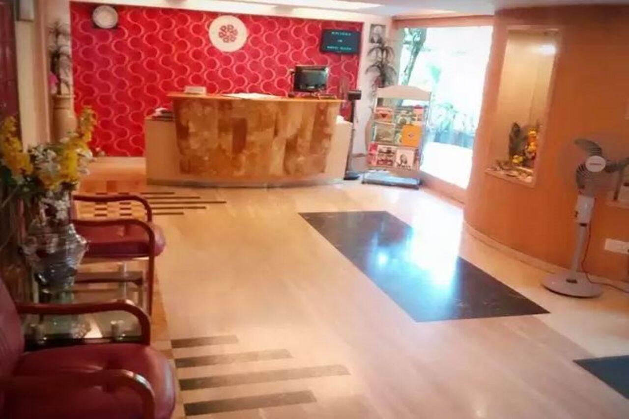 Hotel Plaza Bombay Extérieur photo