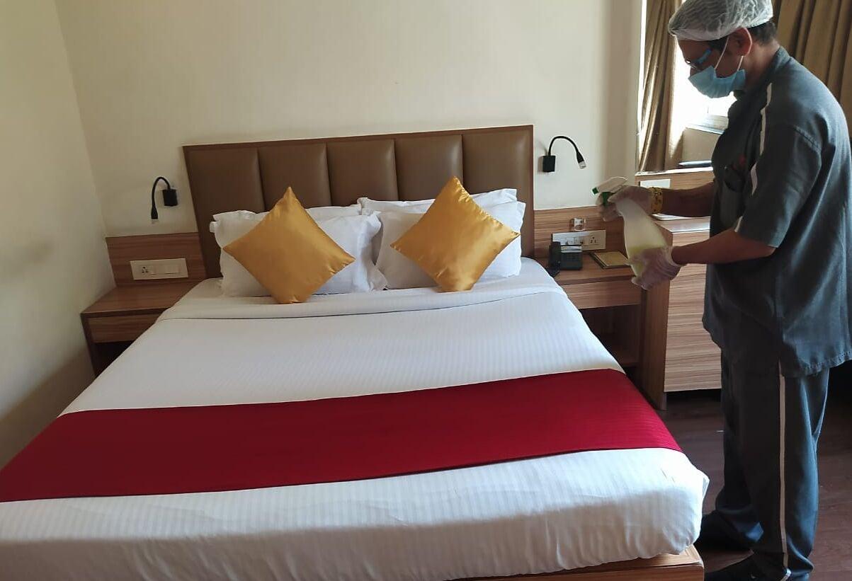 Hotel Plaza Bombay Extérieur photo