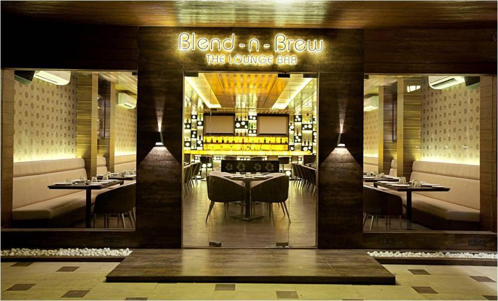 Hotel Plaza Bombay Extérieur photo